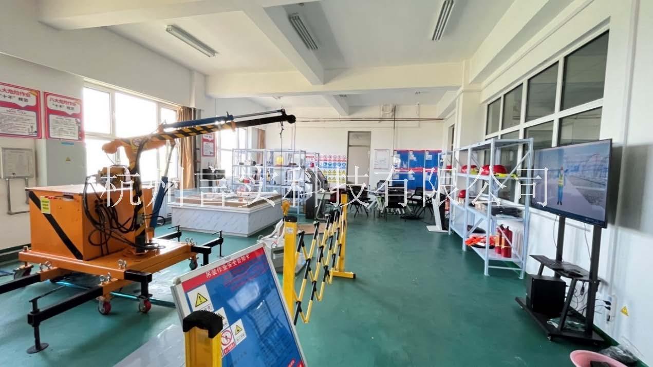 化工安全技术公共实训基地 化工八大特殊作业安全操作实训及查核装置 大奖国际18dj18 化工安全技术公共实训基地 化工八大特殊作业安全操作实训及查核装置 大奖国际18dj18